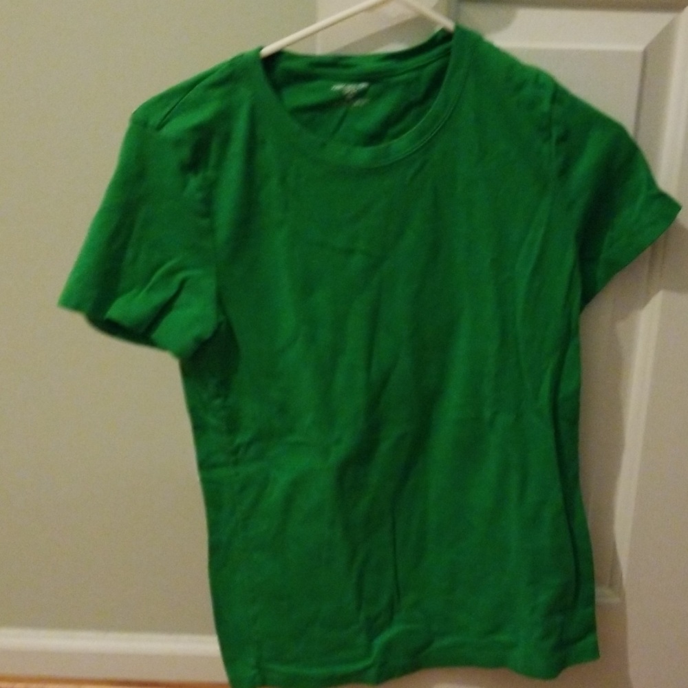 Irsh green t shirt